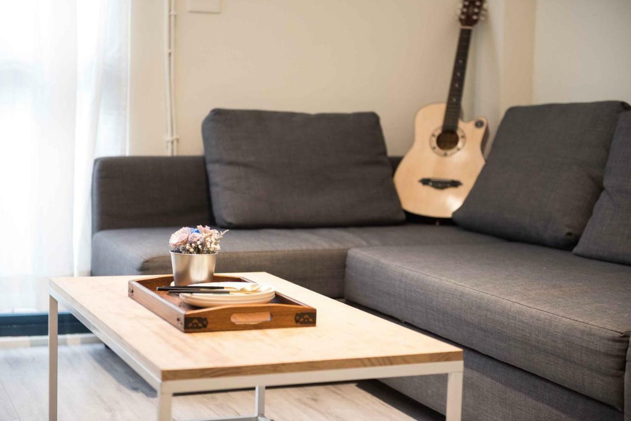 Bird Series Backpacker輕隔間背包客 Apartamento Tainan Exterior foto