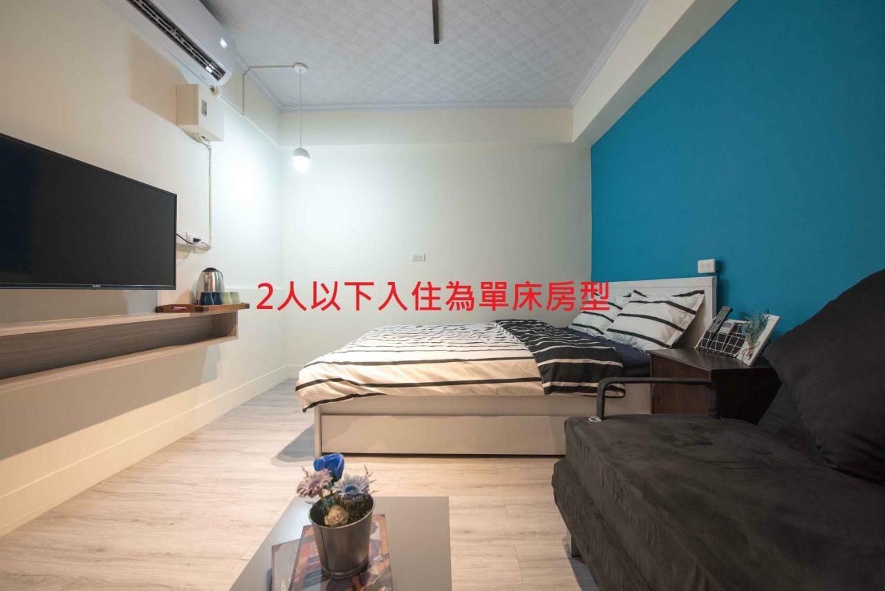 Bird Series Backpacker輕隔間背包客 Apartamento Tainan Exterior foto